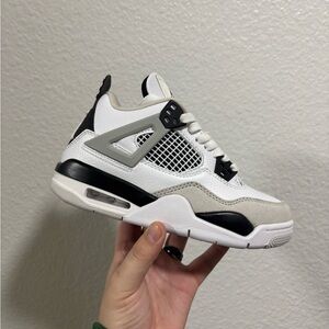 🔥Jordan retro 4 military black